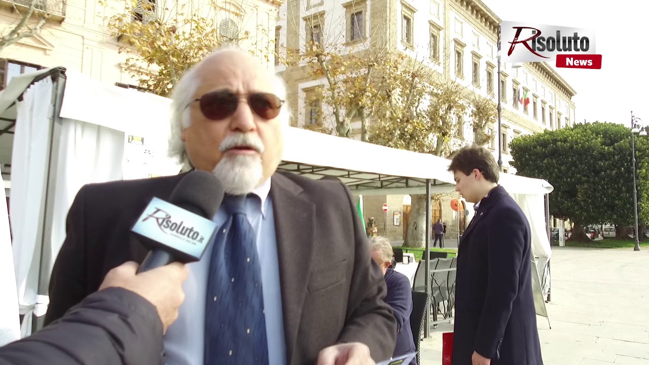 Fratelli d'Italia in piazza a Sciacca per l'elezione diretta del Capo dello Stato e sull'amministrazione comunale afferma: "La città è nello sfascio totale" (Intervista)