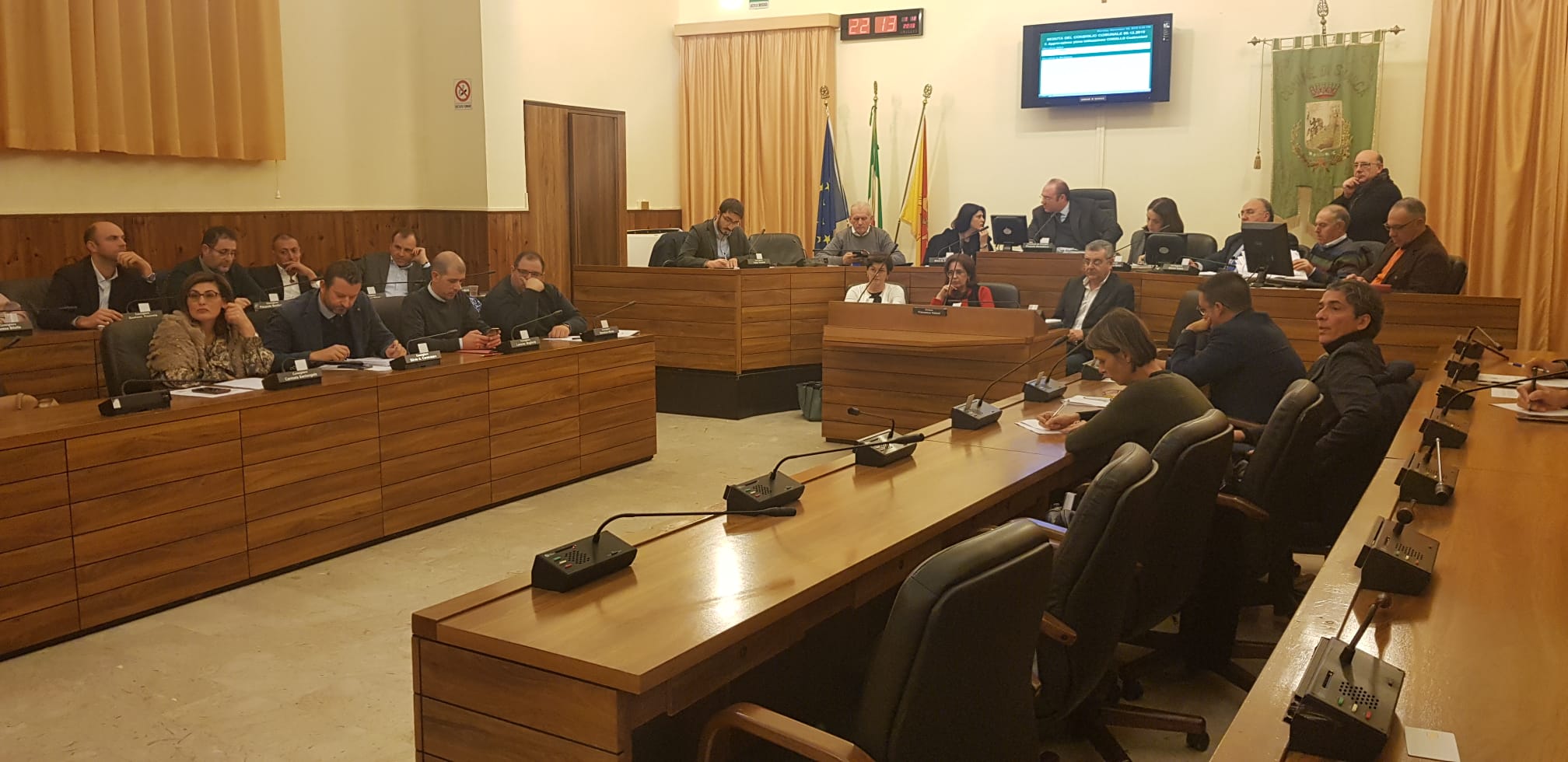Consiglio comunale di Sciacca, ammutinamento dei "cusumaniani"