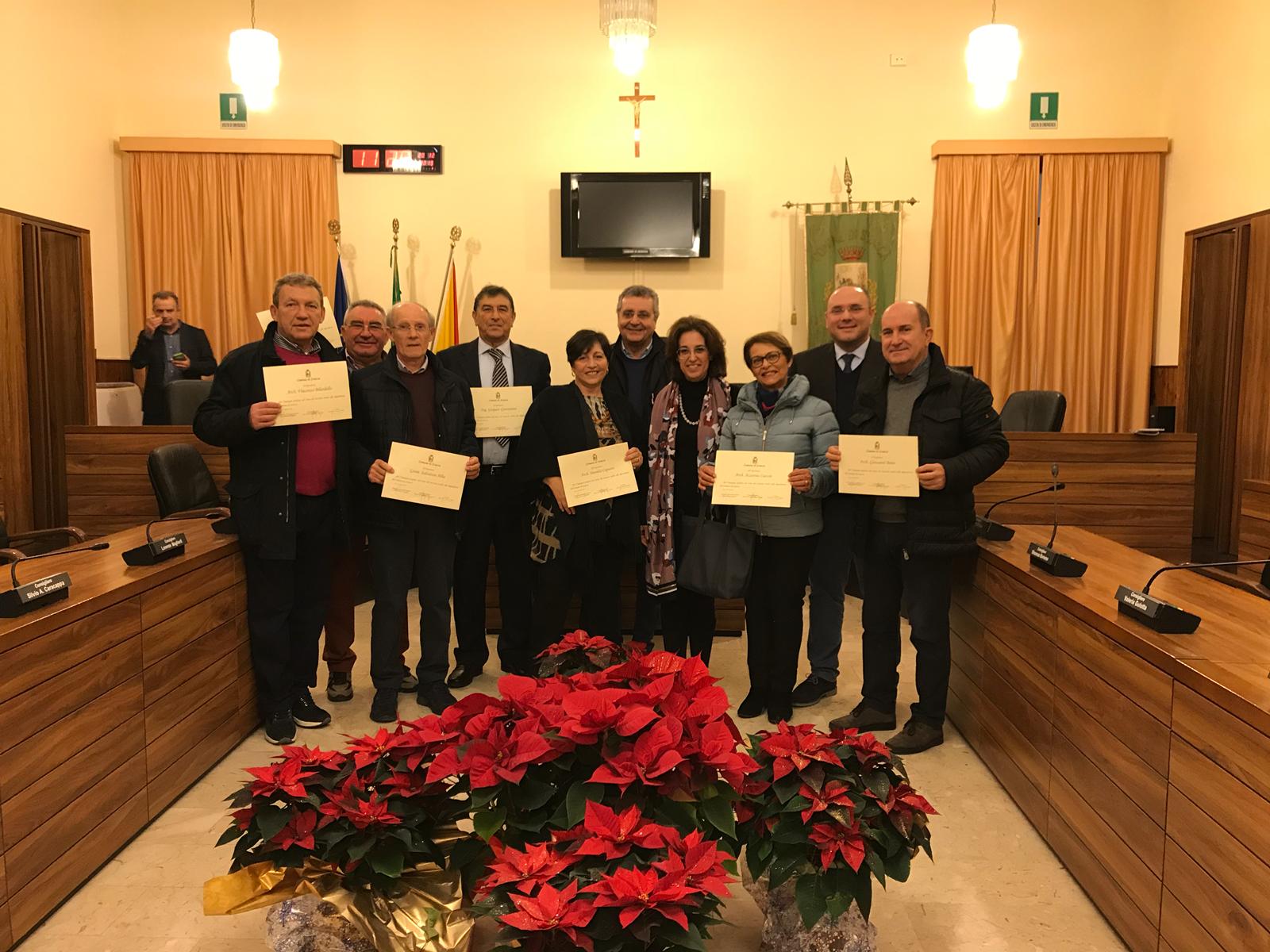 Si svuota l’ufficio Tecnico del Comune di Sciacca, oggi gli attestati di merito al personale in pensione nel 2019