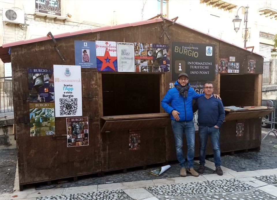 A Burgio realizzato un info point in piazza Umberto I per "Presepinfesta" e la "Fiera Sicana del Gusto"