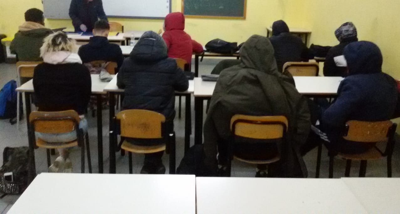 Alunni al freddo a Sciacca nella scuola di Sant'Agostino, Bono e Milioti: "Bisognava aspettare l'inverno per controllare i riscaldamenti?"