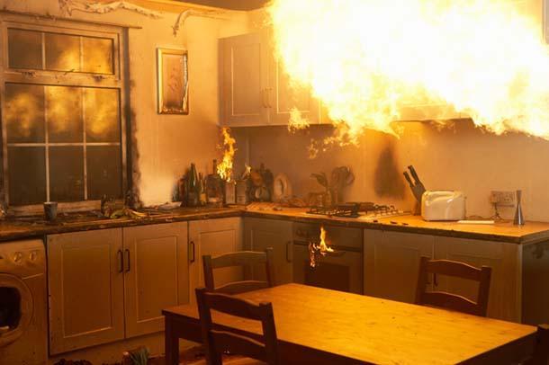 Va a fuoco una villetta a Mazara del Vallo, morti padre e figlio