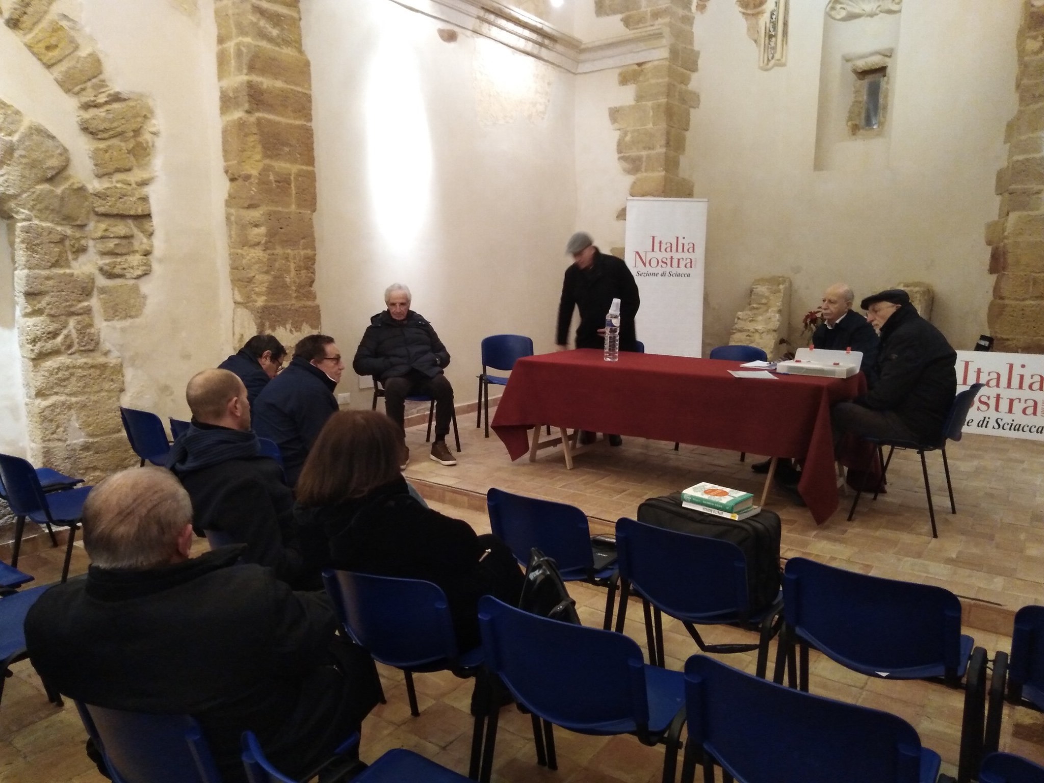 La nuova area cimiteriale di Sciacca in stato di abbandono, Italia Nostra elaborerà un programma del verde