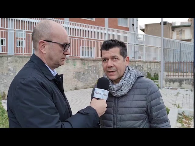 La protesta di genitori e figli per il degrado in cui versa l’area del plesso scolastico Giovanni XXIII    a Sciacca (Video)