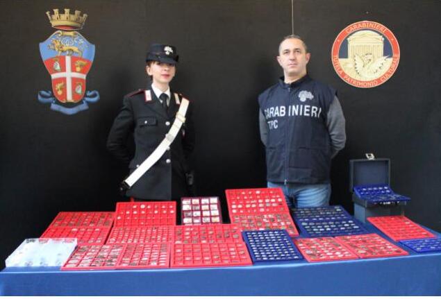 Pensionato di Castelvetrano vendeva su eBay monete antiche trafugate, recuperati beni del patrimonio culturale di oltre tre milioni di euro