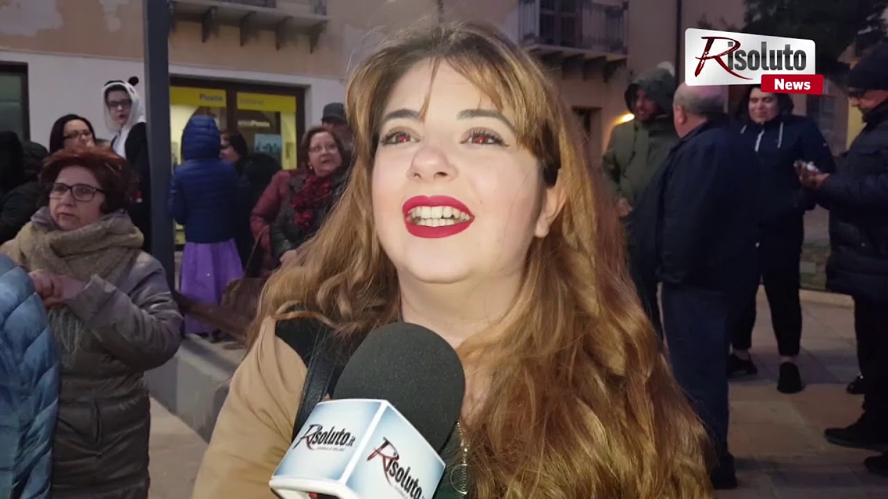Giovedi' grasso con i gruppi mascherati dei carri allegorici, da San Michele parte il Carnevale di Sciacca