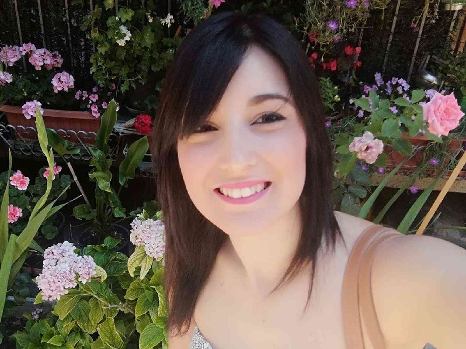 Francesca Triolo, di Partanna, sceglie di vivere in isolamento a Milano: "Non rischio di contagiare i miei cari"