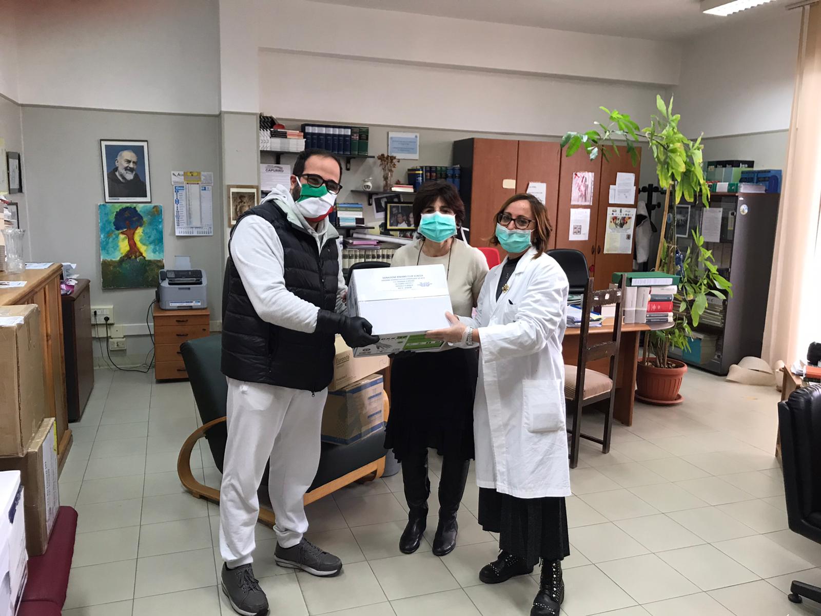 Il Kiwanis di Sciacca dona mascherine, guanti e tute sanitarie al personale medico ed infermieristico del Giovanni Paolo II
