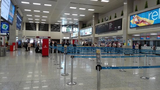 Agrigentino fermato dalla polizia mentre cerca di imbarcarsi su un aereo in partenza dal nord Italia