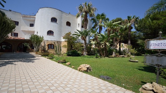 Stipulata convenzione tra l'Asp e l'hotel Akrabello, accoglierà chi ha necessita' clinica di isolamento in provincia
