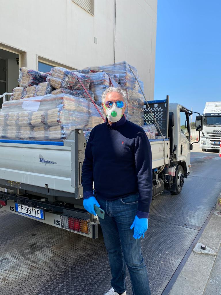 Sei mila chili di pasta per i cittadini di 5 comuni in difficolta', donazione dalla Casa di Cura del Giglio e altre aziende
