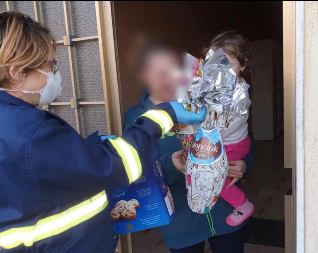 Sciacca sempre più solidale durante l'emergenza coronavirus, per i piccoli uova e colombe pasquali
