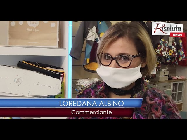 Loredana Albino riapre il suo negozio a Sciacca e si commuove: “Penso al futuro incerto” (Intervista)
