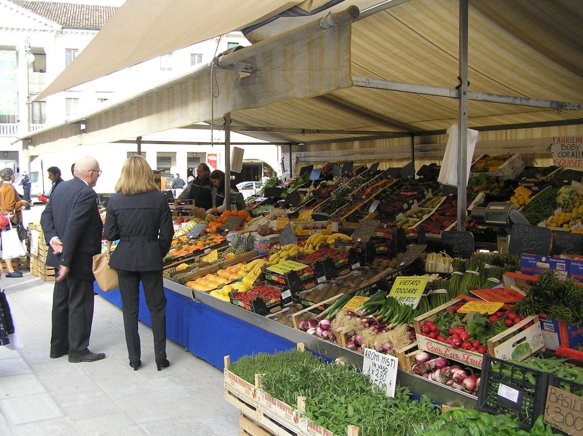 Lillo Firetto riapre i mercati rionali agroalimentari di Agrigento