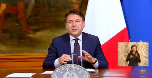 Varato il decreto Rilancio, Conte:"Conosciamo la fotografia dolorosa del paese per questo ci siamo impegnati al massimo"