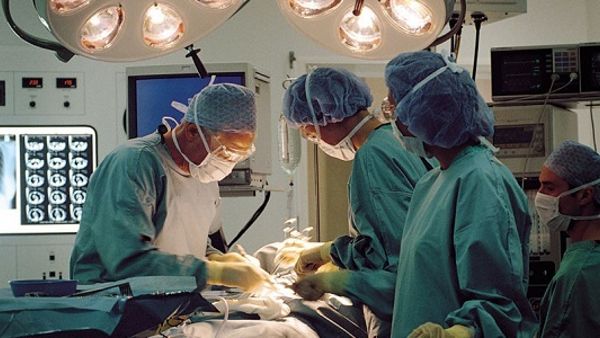 Record all'Ismett di Palermo: raggiunti i 200 trapianti di rene da donatore vivente, l'ultima paziente una giovane siciliana