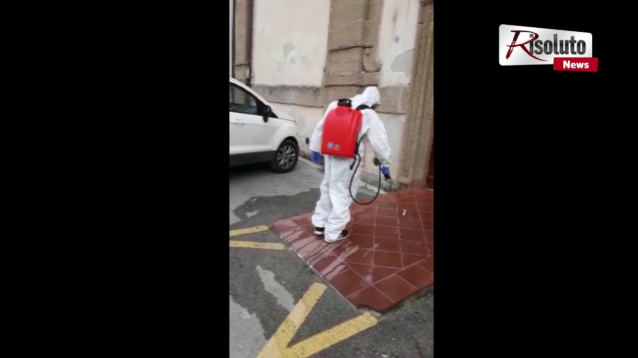 Sanificazione della chiesa di San Michele a Sciacca (Video)