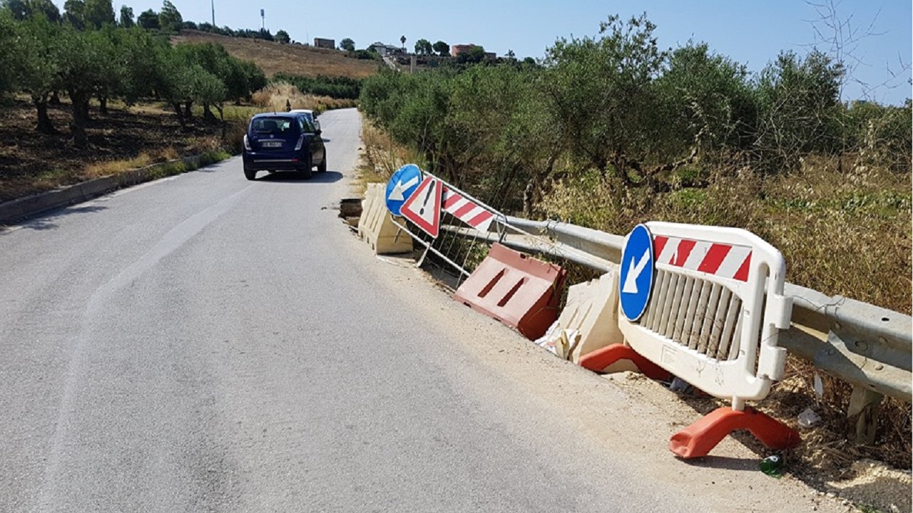 Consegnati i lavori del ponte Raganella, trentacinque giorni per completare l'opera