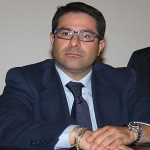 Indagine "Sorella Sanita'", indagato anche il parlamentare Carmelo Pullara