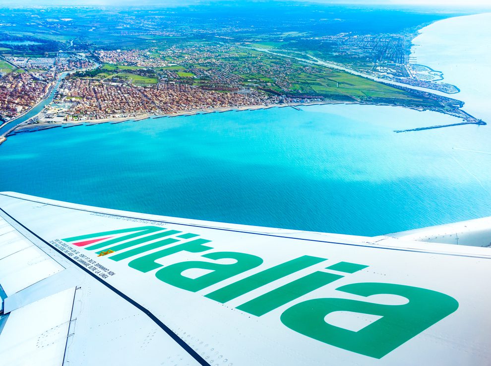 Alitalia: Musumeci, irresponsabile tagliare i voli per la Sicilia