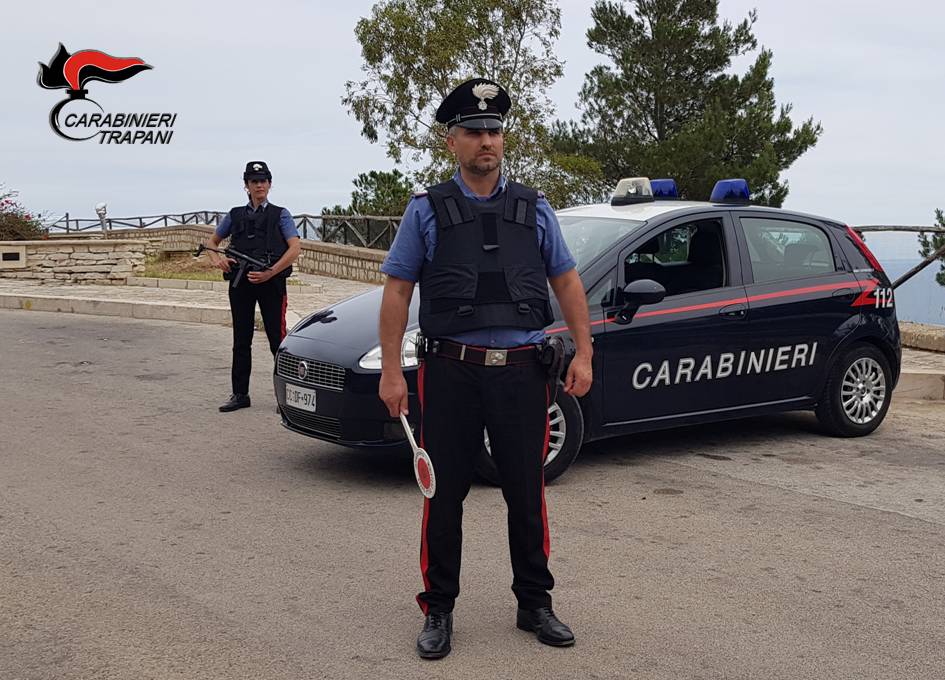 Operazione antimafia nel Trapanese con 14 arresti e 15 denunce