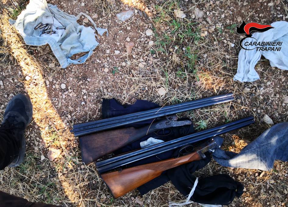 L'operazione antimafia a Castellammare del Golfo, rinvenute armi