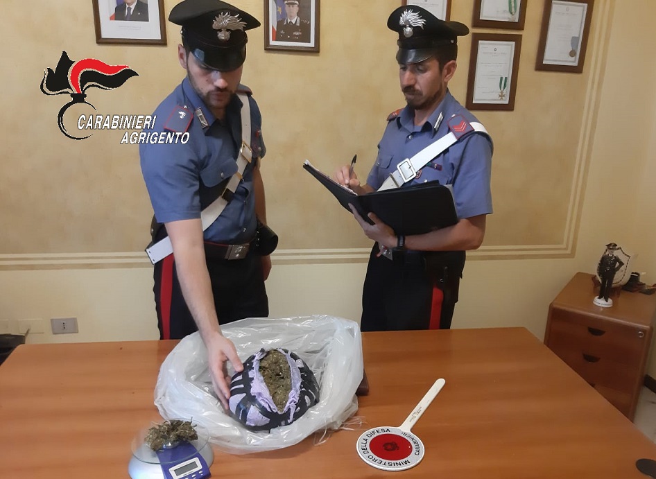 Il sequestro di un chilo di marijuana,  l'interrogatorio dell'indagato: droga destinata a Menfi