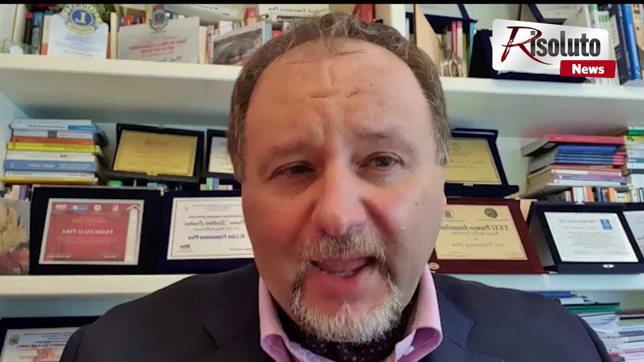 “Fake news tra scienza e fantascienza”, il libro anti bufale di Francesco Pira e Raimondo Moncada (Video)
