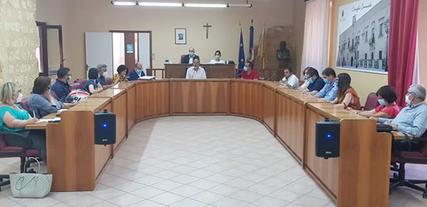 A Santa Margherita Belice pubblicato l'avviso per destinare 70 mila euro alle attività economiche danneggiate dall'emergenza Covid 19