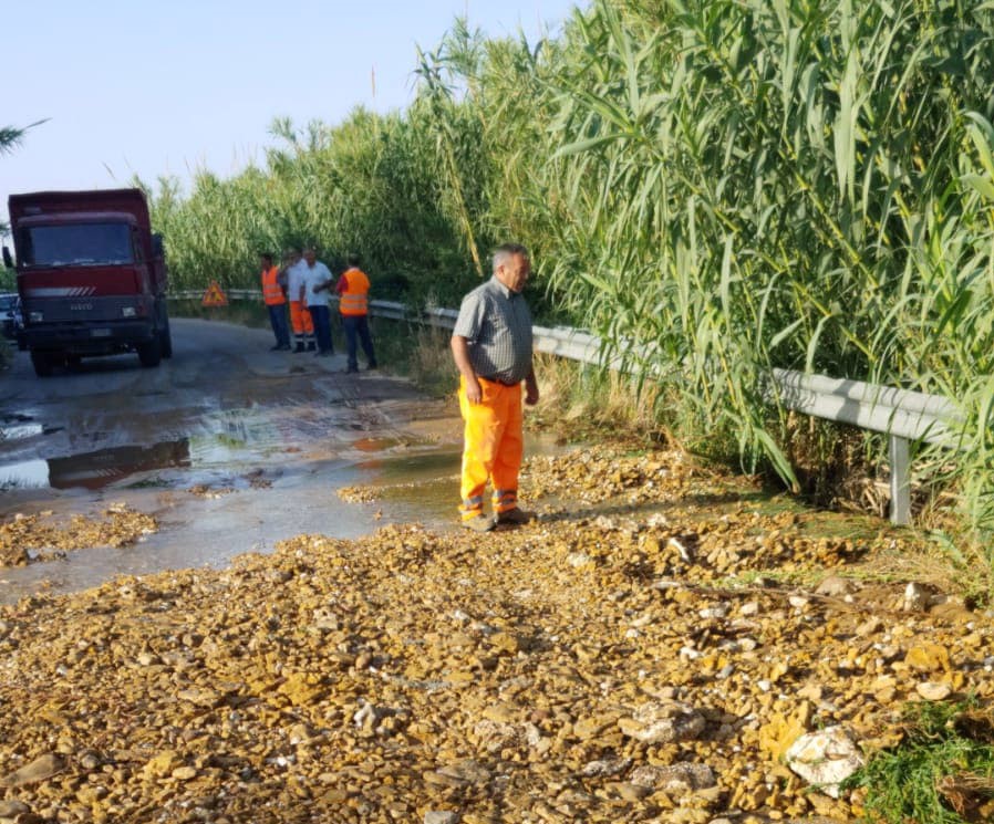 Riaperta al transito la strada provinciale che collega Menfi a Sciacca