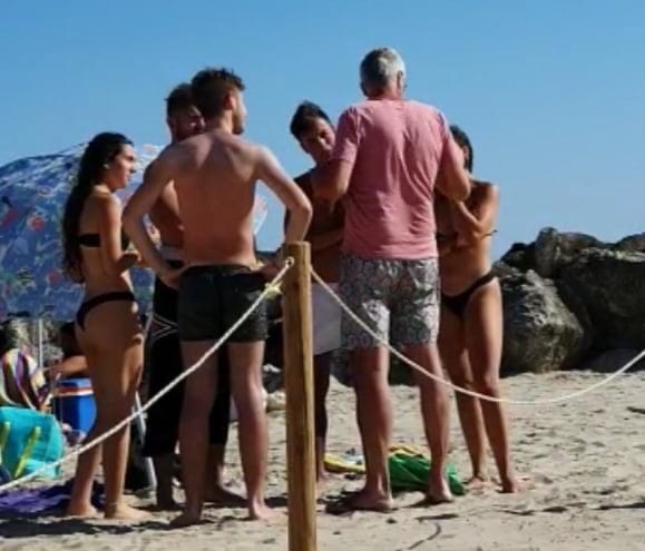 L’assessore regionale all’Energia e ai rifiuti Pierobon in spiaggia a Sciacca: “Bello vedere giovani che raccoglievano cicche gettate da incivili”
