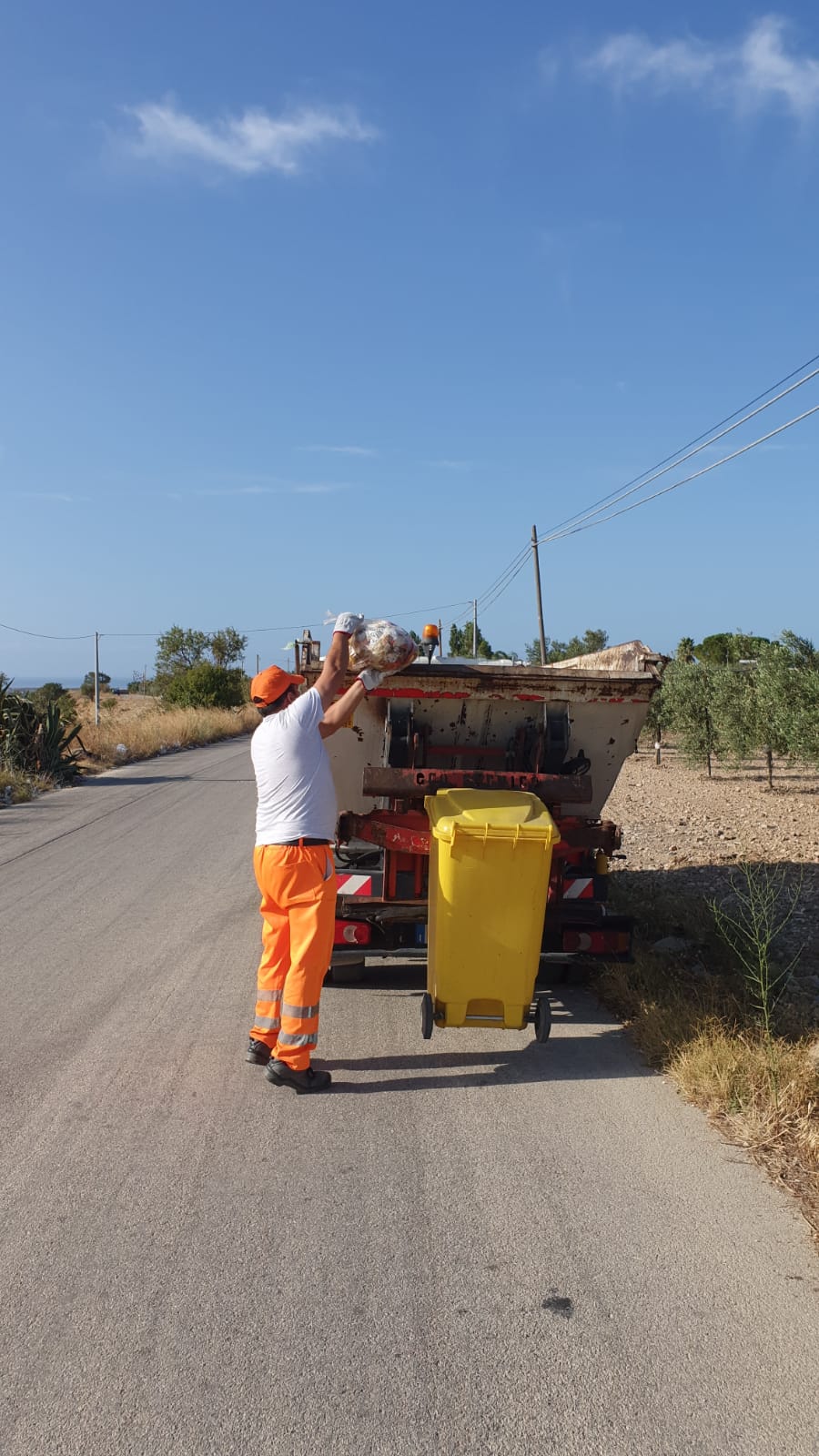 Auto compattori stracarichi, salta anche il turno di domani del multimateriale a Sciacca
