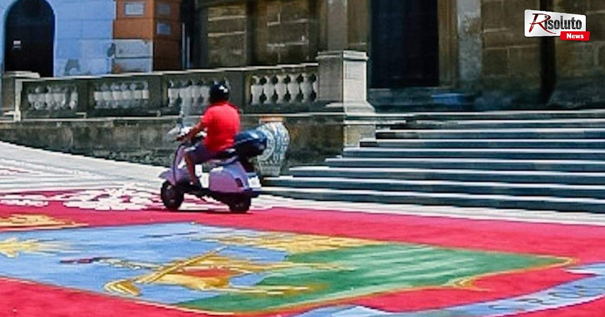 Anche le moto sui tappeti di Dolce e Gabbana