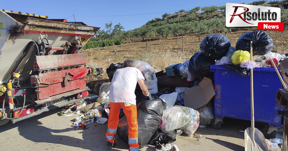 Rifiuti a Sciacca, turno di raccolta non svolto oggi in alcune zone della citta' ma si completera' domani