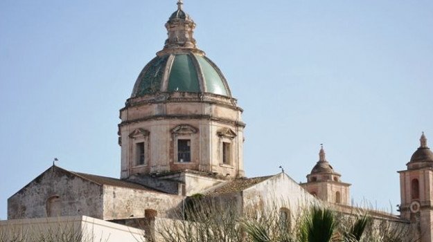 Sacerdote positivo, chiusa la parrocchia di San Francesco a Trapani