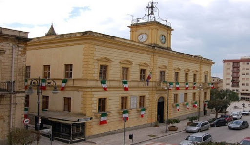 Ribera, i consiglieri comunali Inglese e Caternicchia chiedono all’amministrazione aiuti economici per le attività produttive