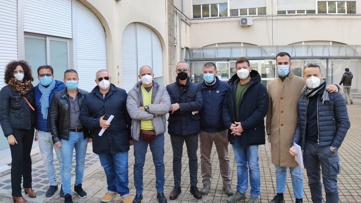 Ecco i primi dieci operatori sanitari del Giovanni Paolo II vaccinati oggi contro il Covid a Palermo