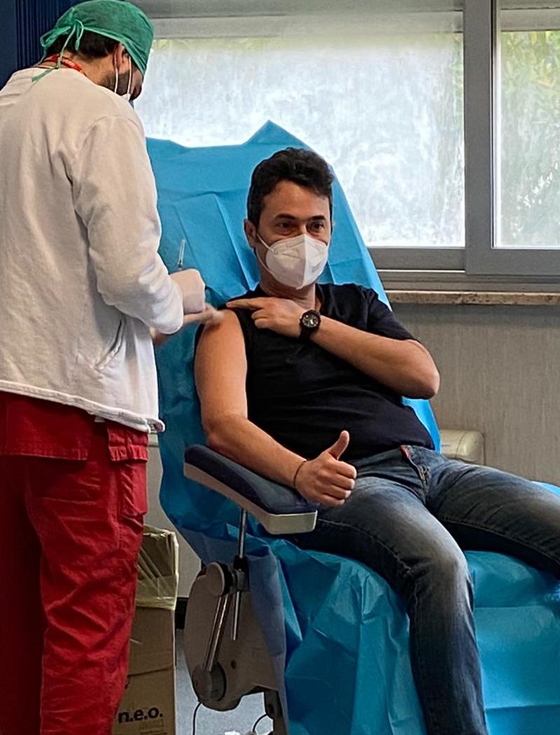 I cinque internisti della medicina Covid del  Giovanni Paolo II di Sciacca vaccinati oggi a Palermo