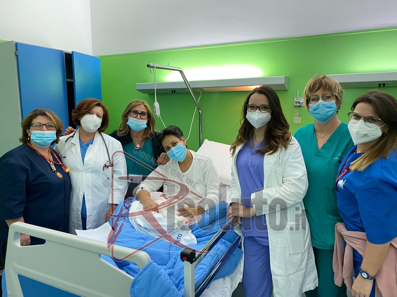 Gran lavoro nelle prime ore del 2021 al Giovanni Paolo II di Sciacca dove nascono tre bimbi