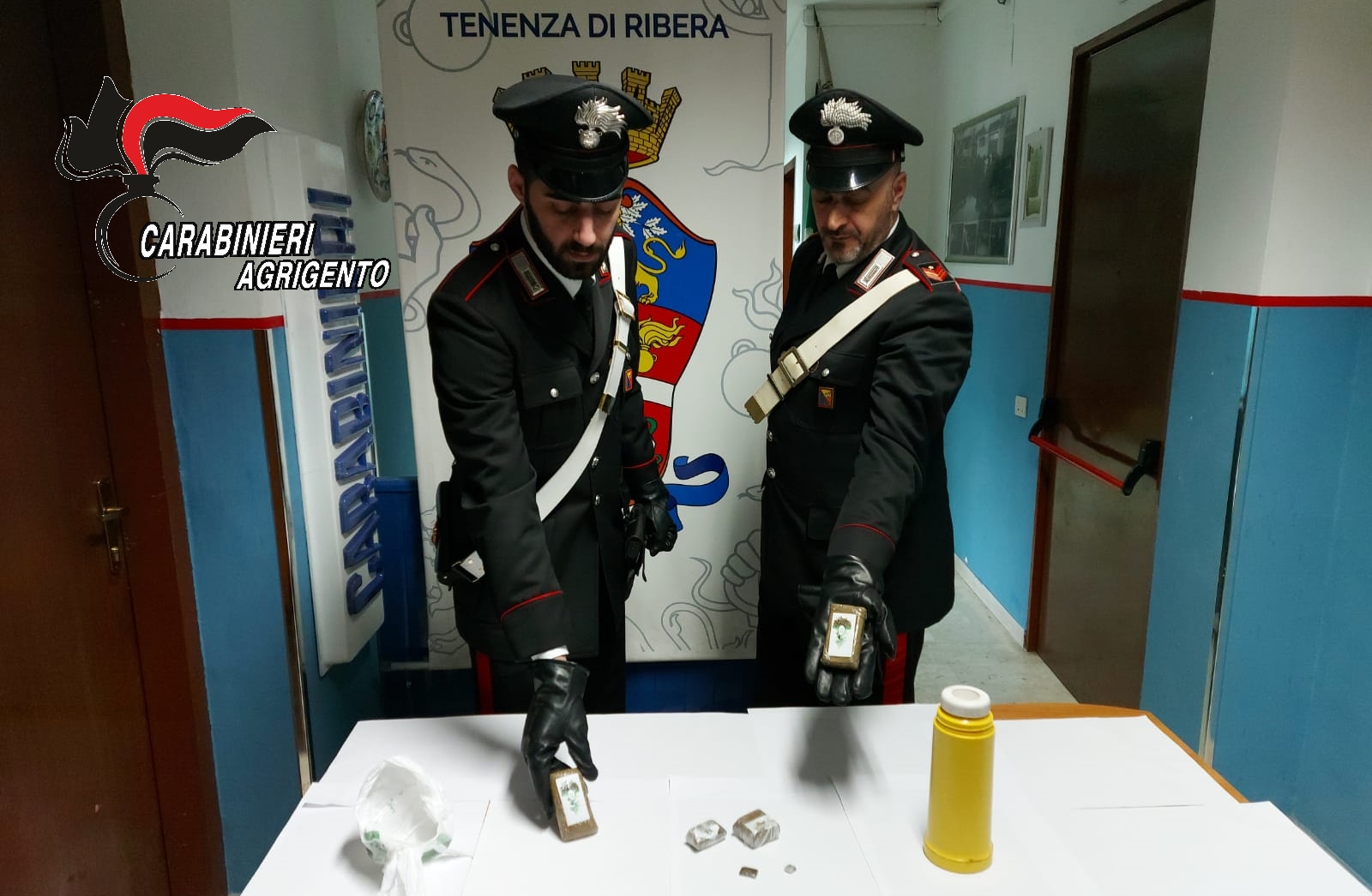 In casa con la droga, arrestato dai carabinieri un giovane di Ribera