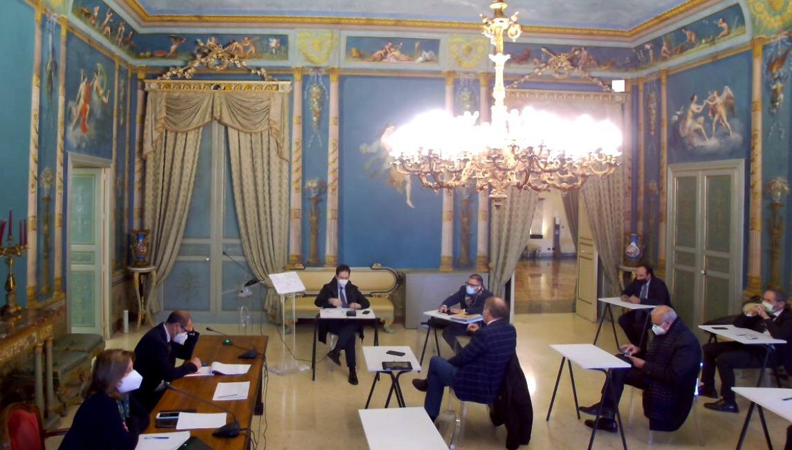 Audizione di Razza in commissione Salute all'Ars, buona la performance della Sicilia sul fronte vaccini