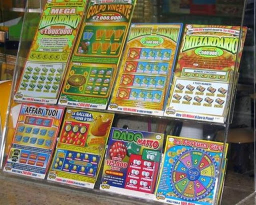 Baciato dalla dea bendata a Barcellona Pozzo di Gotto, acquista gratta e vinci da 20 euro e ne vince 500 mila
