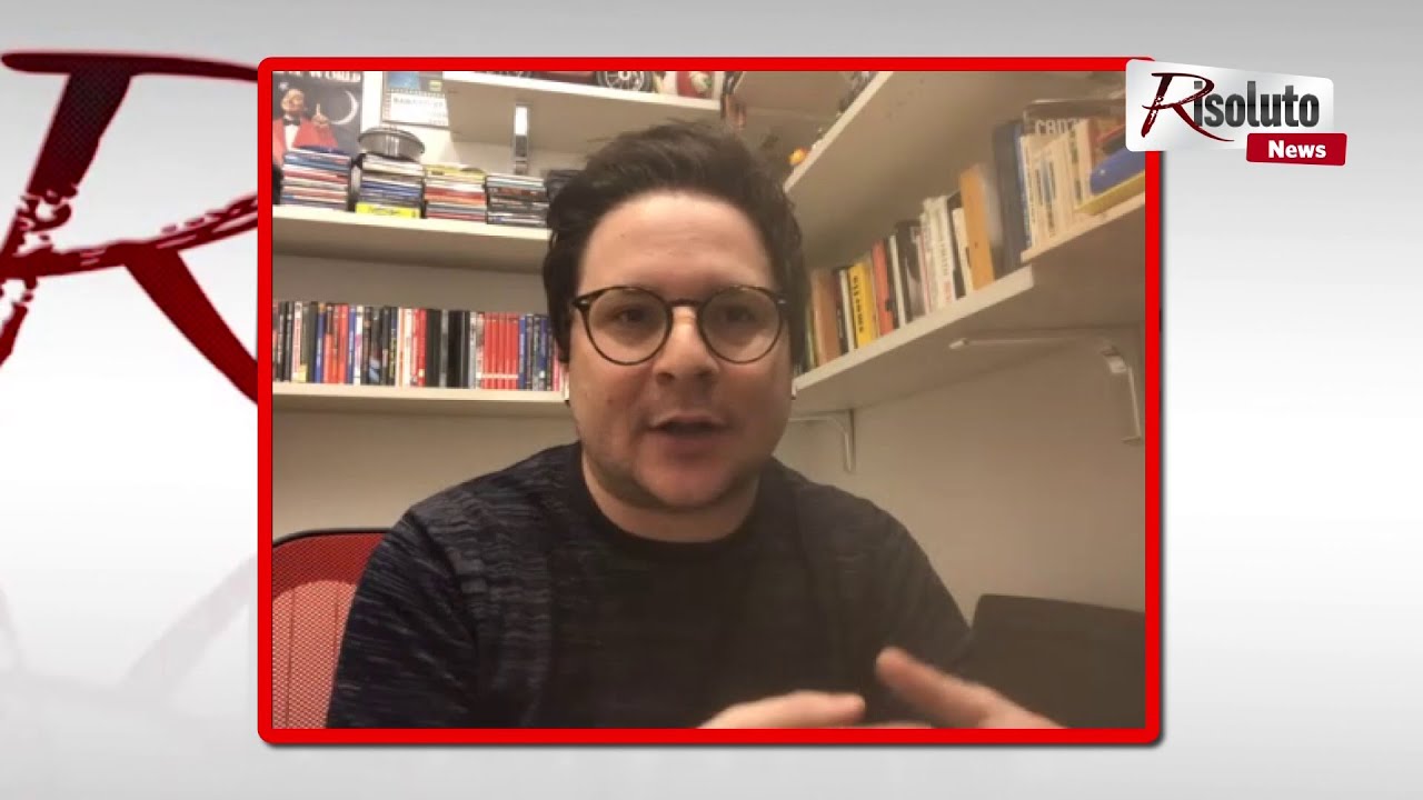 Ridere ai tempi del Covid, il comico Manfredi Di Liberto: "Senza il web non sarei arrivato a Striscia La Notizia"