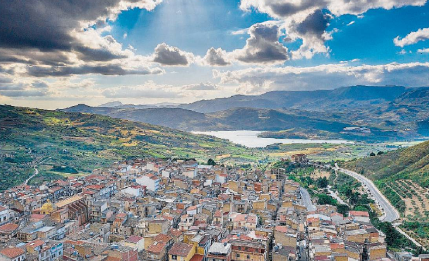Alessandria della Rocca, pronto un progetto per il consolidamento della via Santuario