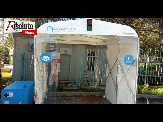 Tunnel per la sanificazione dei mezzi e del personale del 118 in ospedale, installati ma non ancora in funzione