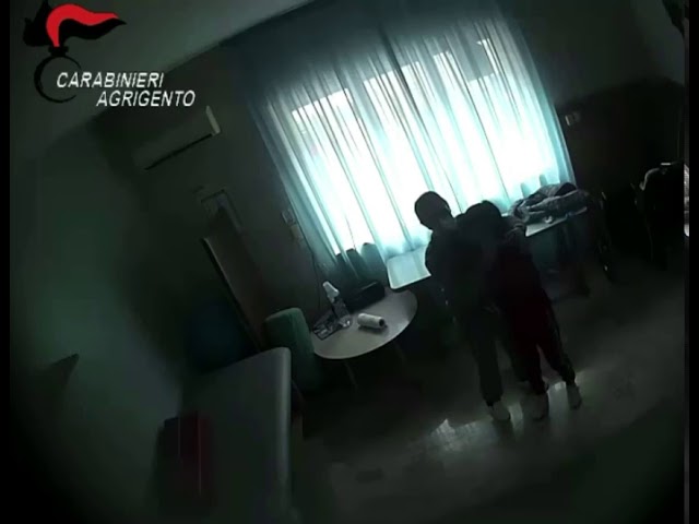 Violenze sessuali su pazienti disabili durante la fisioterapia, arrestato operatore sanitario agrigentino (Video)