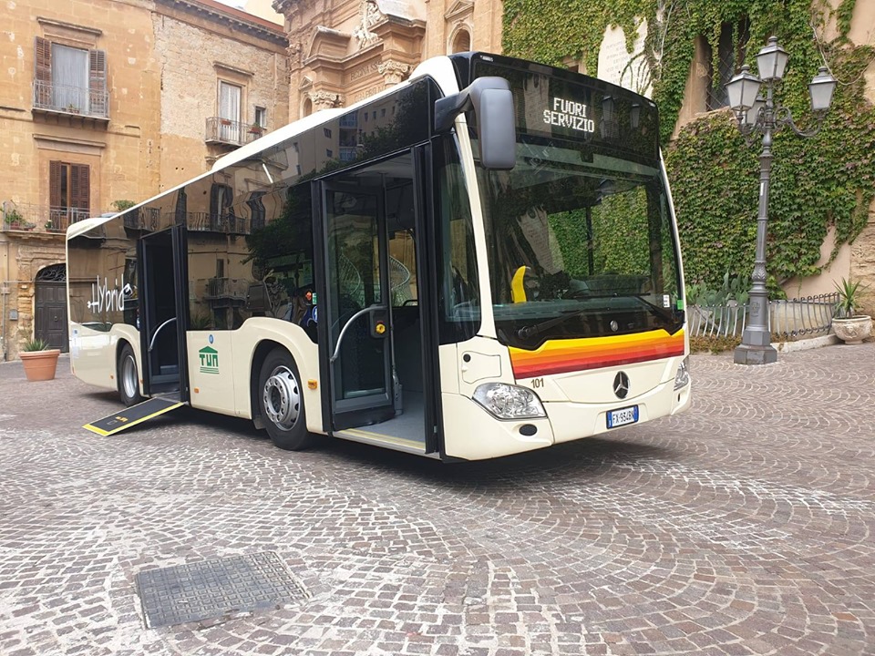 Positivo su un mezzo del servizio di trasporto urbano di Agrigento, si ricercano gli altri tre passeggeri
