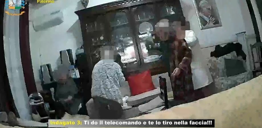 Orrore in una casa di riposo a Palermo: calci, schiaffi e minacce agli anziani