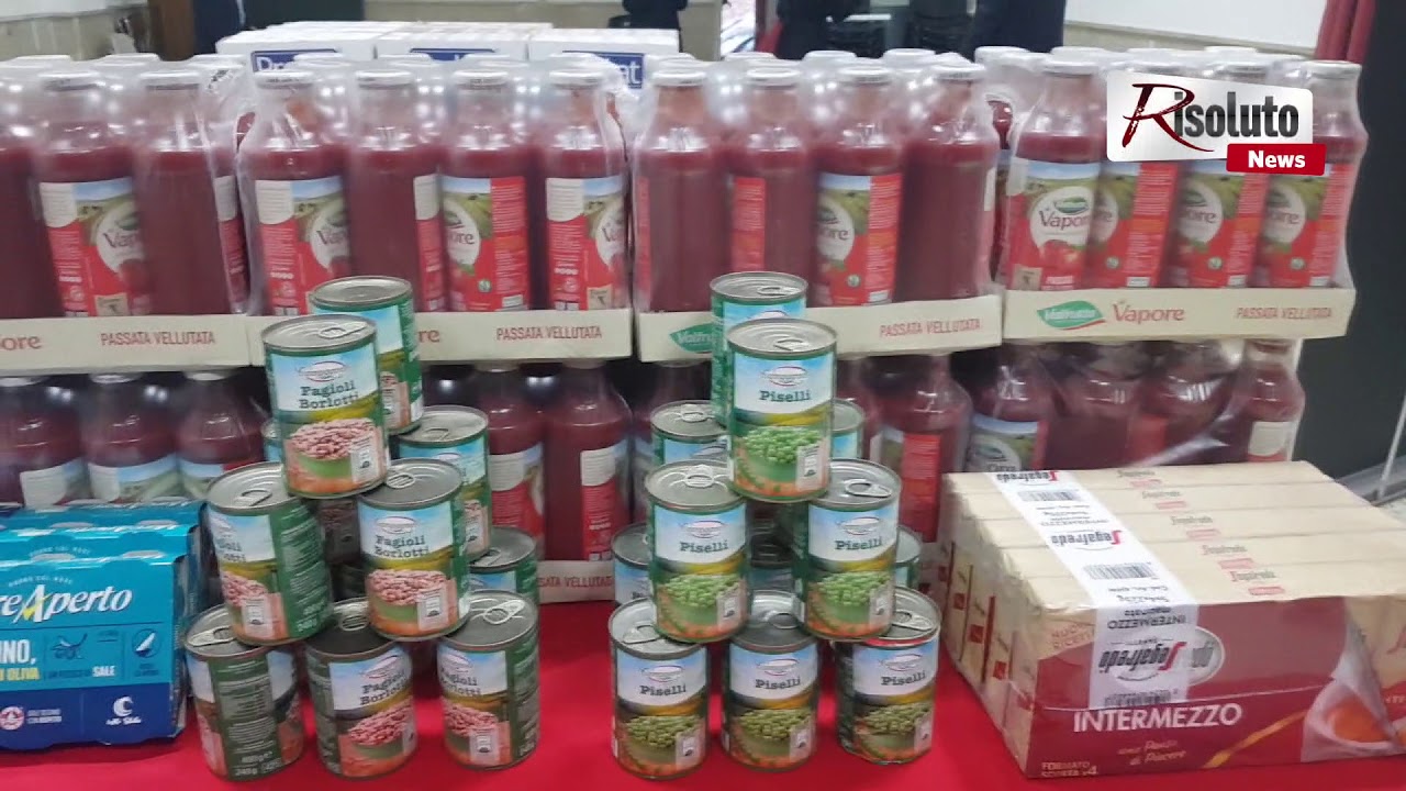 Donazione di alimenti dalla Onlus Capurro alla Caritas del Carmine, don Stefano: "Grazie alla Capurro aiuteremo tante famiglie"