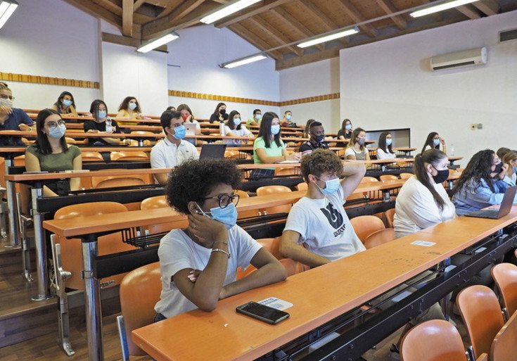 Bando per la selezione di tutor alla pari a favore di studenti diversamente abili, domanda di partecipazione online